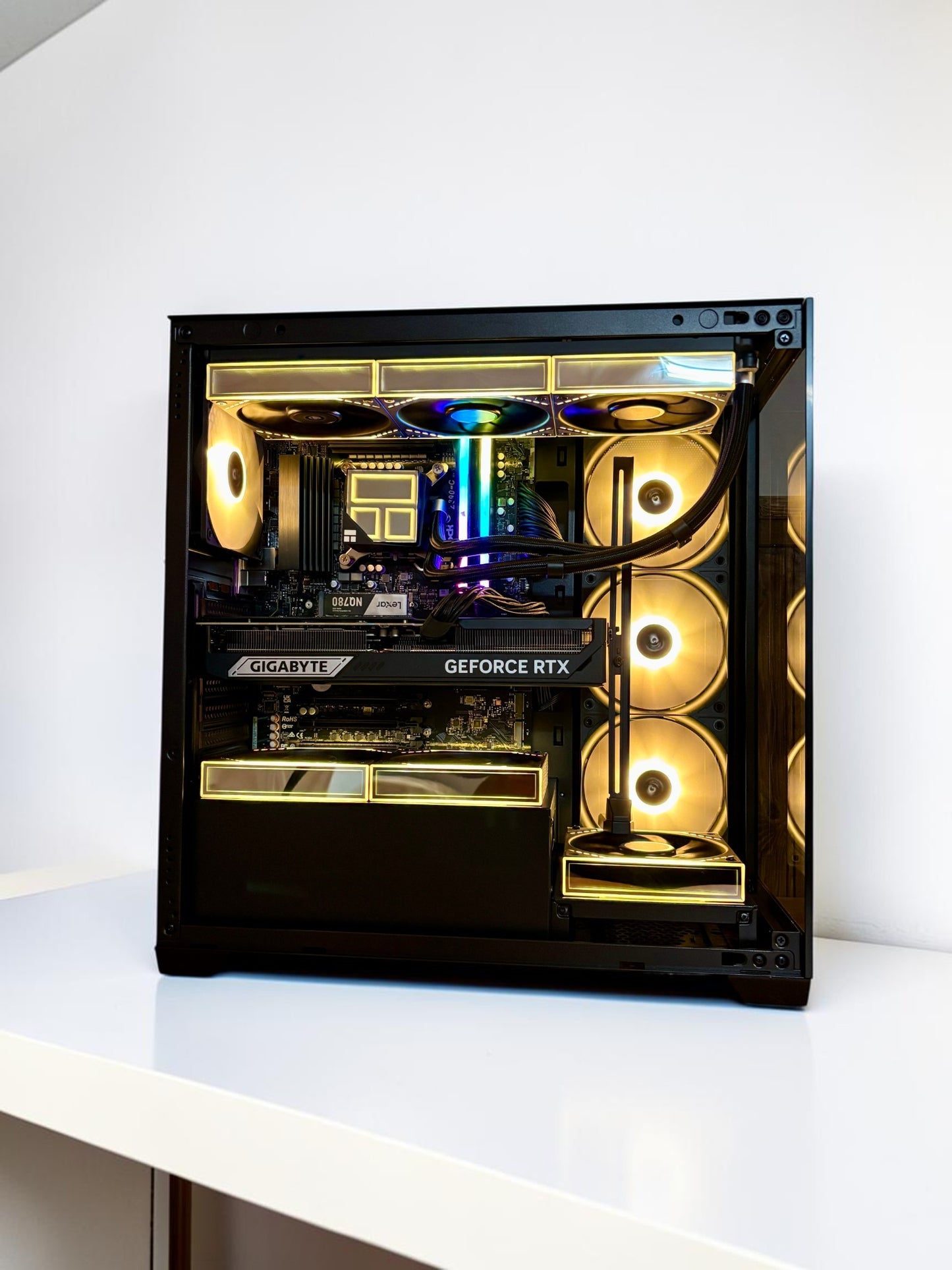 Gaming PC, RTX 5080, Intel Ultra 9 285K, 32GB DDR5, 1TB NVMe