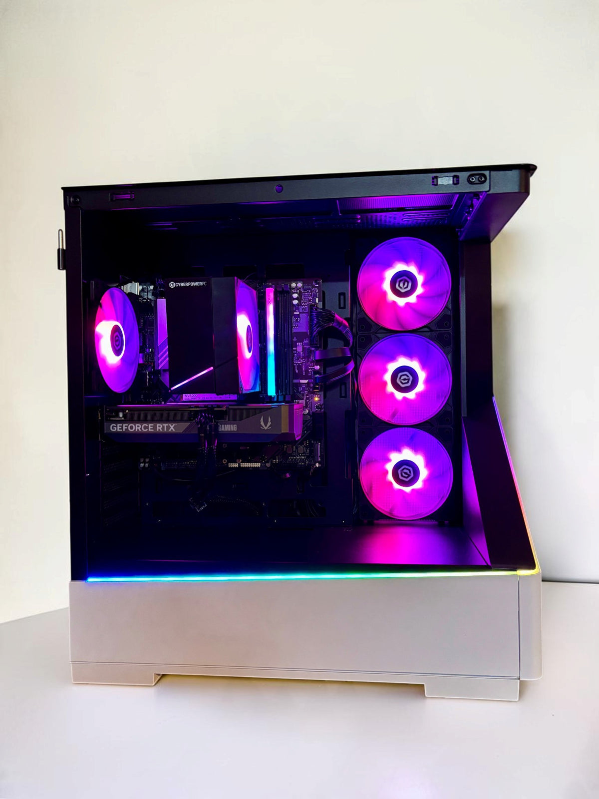 Ordinateur PC Gaming, RTX 5060TI, Intel I7-14700F, DDR5, 1TB NVMe