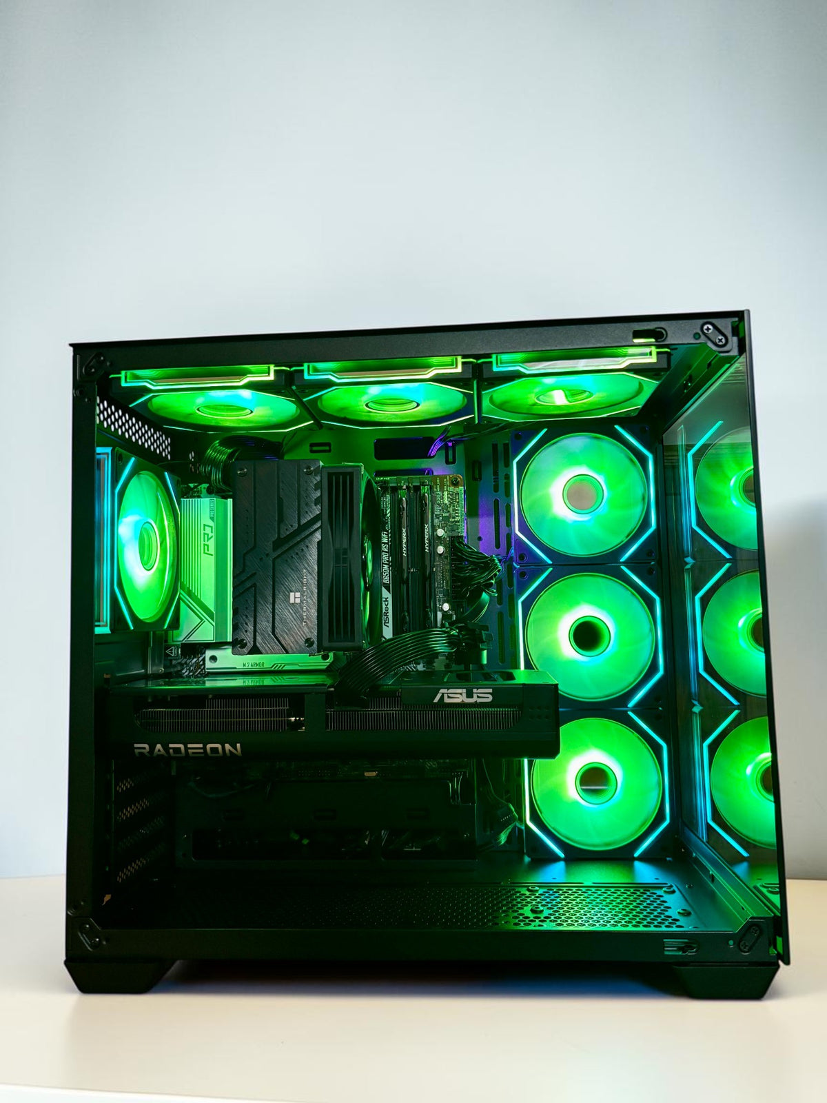 Ordinateur gaming, RX 9060XT 16GB, Ryzen 7 8700F, RAM DDR5, 1TB NVMe