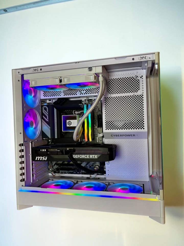 Ordinateur gaming, RTX 5070TI, Intel Ultra 265KF, 32GB DDR5, 1TB NVMe