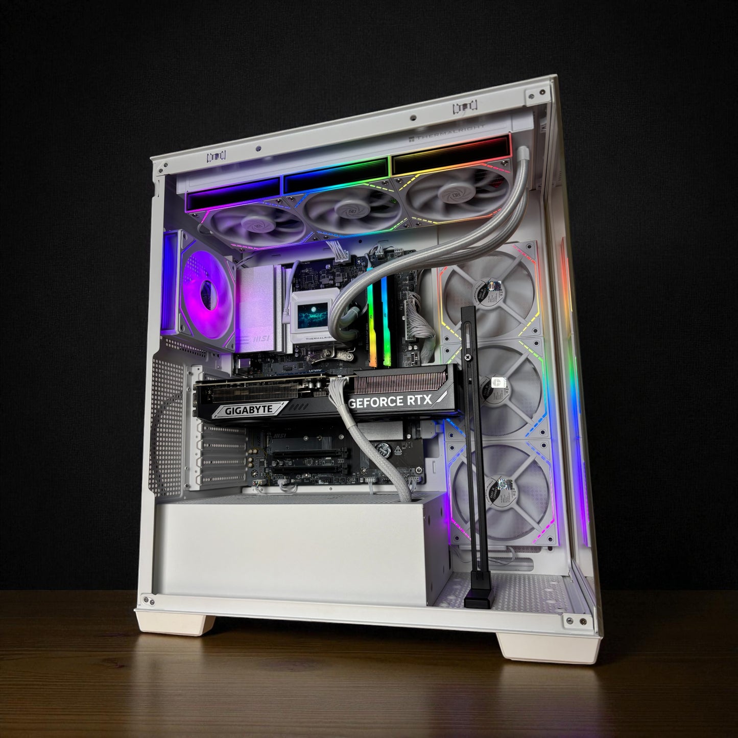 Ordinateur gaming, RTX 5080, Ryzen 7 7800X3D, 32GB DDR5, 1TB NVMe