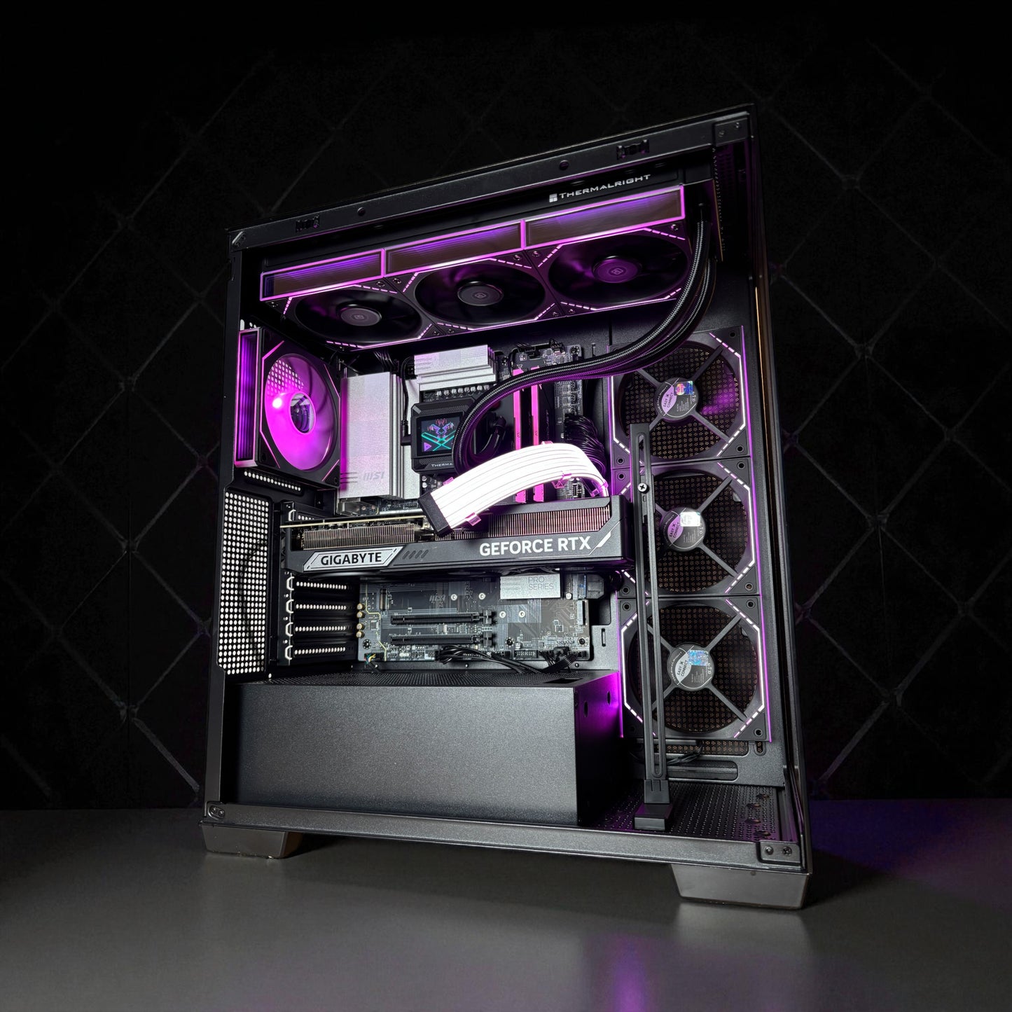 Ordinateur gaming, RTX 5080, Ryzen 7 9800X3D, 32GB DDR5, 1TB NVMe