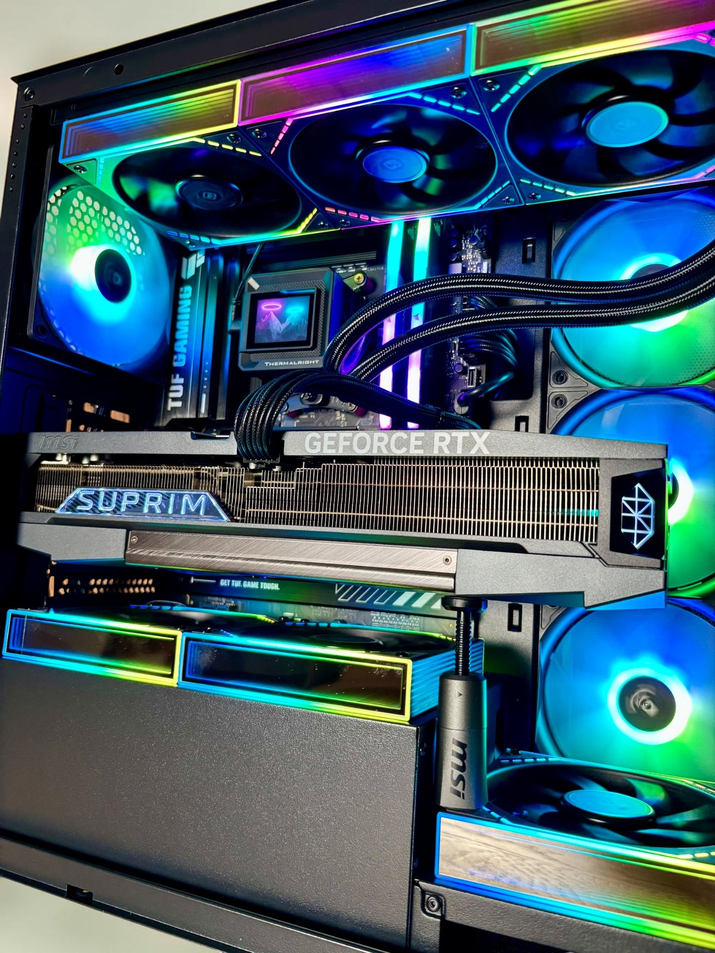 Ordinateur Gaming, RTX 5080, Ryzen 7 9800X3D, 32GB DDR5, 2TB NVMe