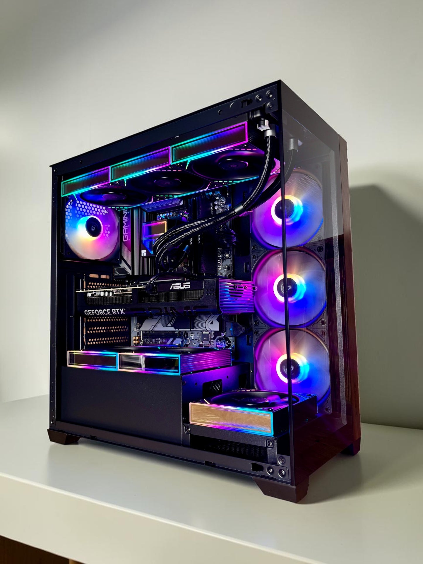 Ordinateur gaming, RTX 5070, Ryzen 9 7900X, 32GB DDR5, 1TB NVMe