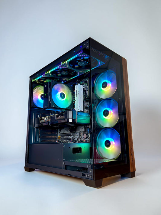 Ordinateur gaming, RTX 4070, AMD Ryzen 7 7800X3D, 32GB DDR5, 1TB NVMe
