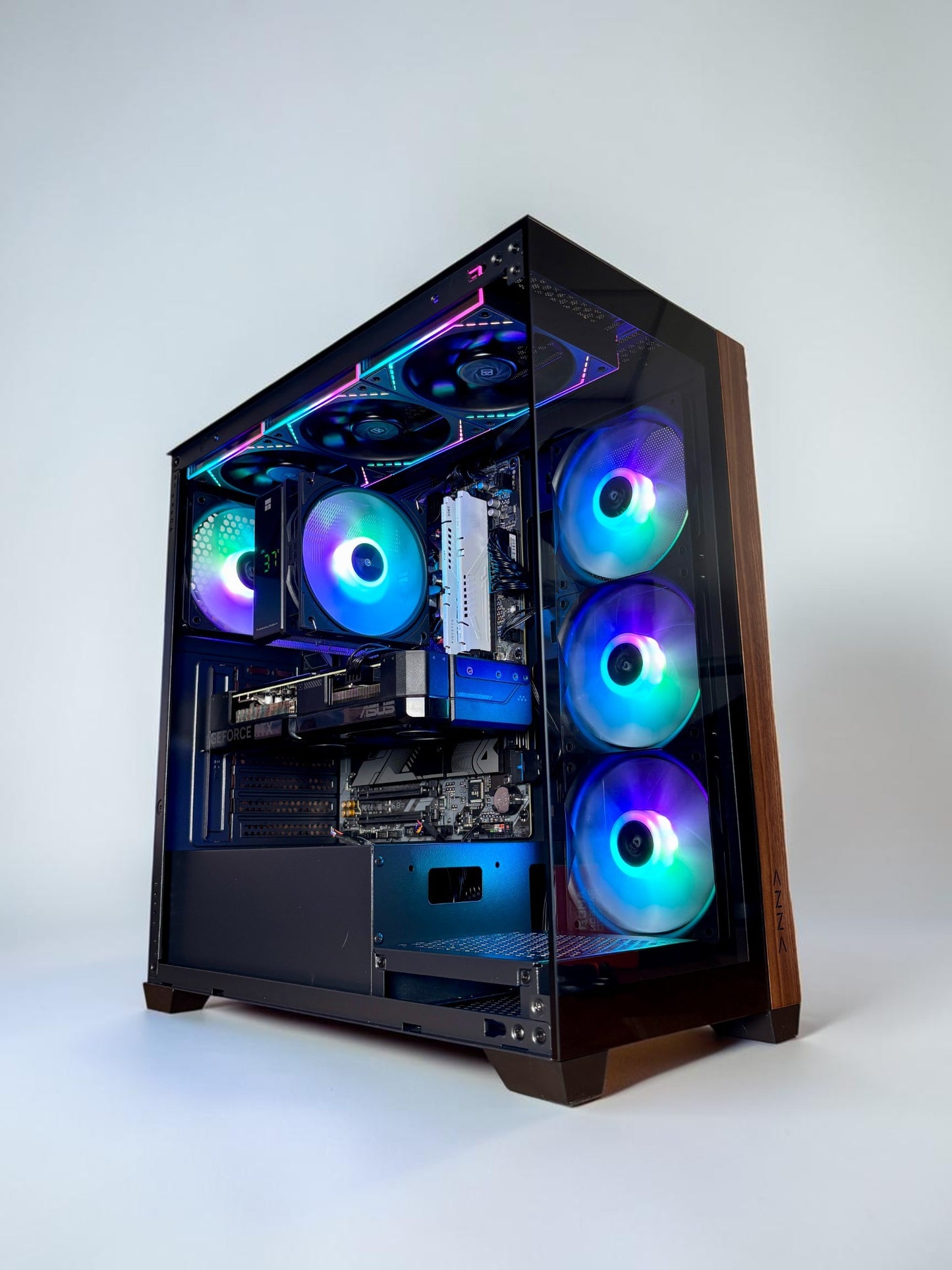 Ordinateur gaming, RTX 4070, AMD Ryzen 7 7800X3D, 32GB DDR5, 1TB NVMe