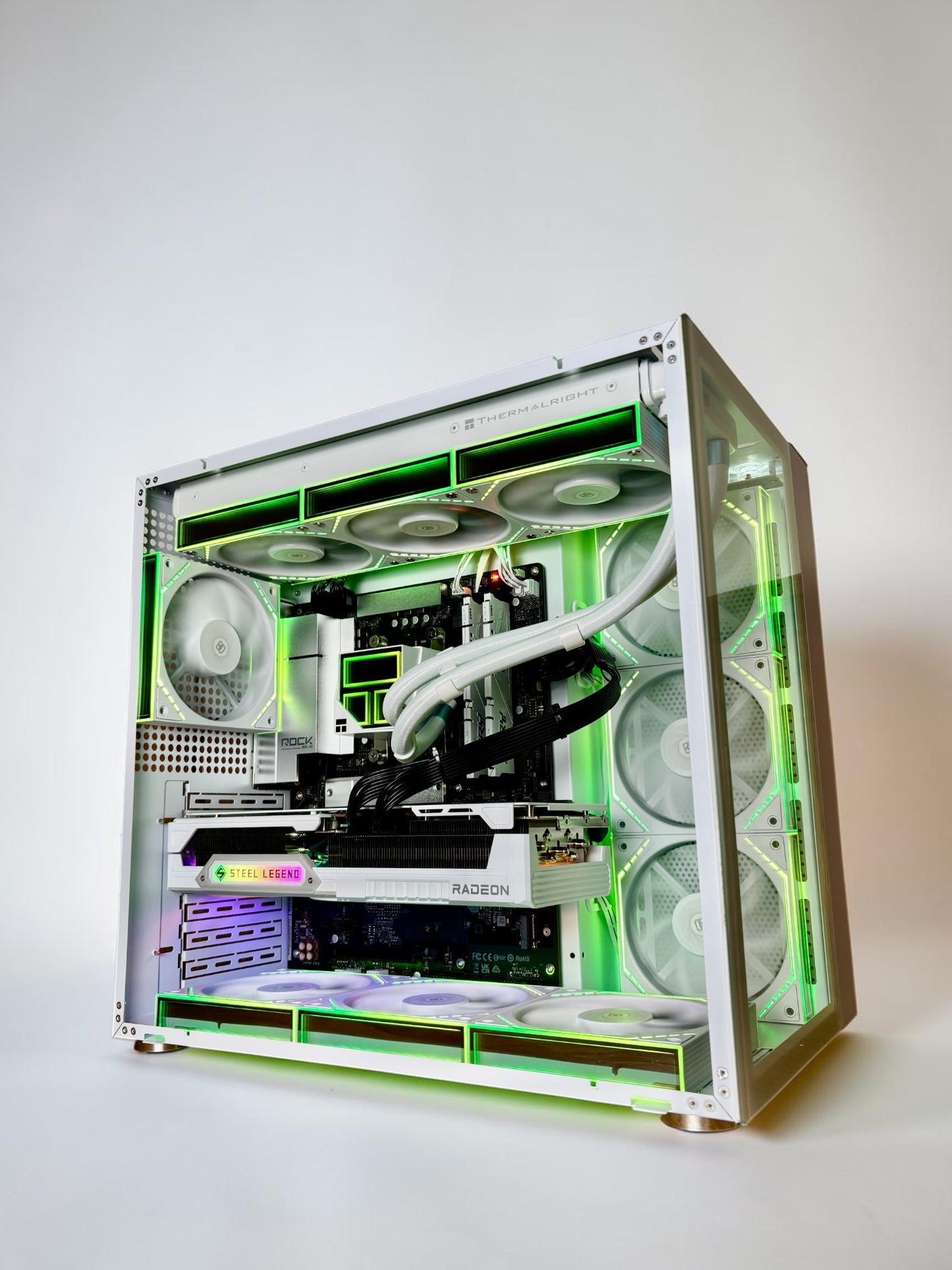 Ordinateur gaming, RX 9070XT, Ryzen 7 7800X3D, 32GB DDR5, 1TB NVMe