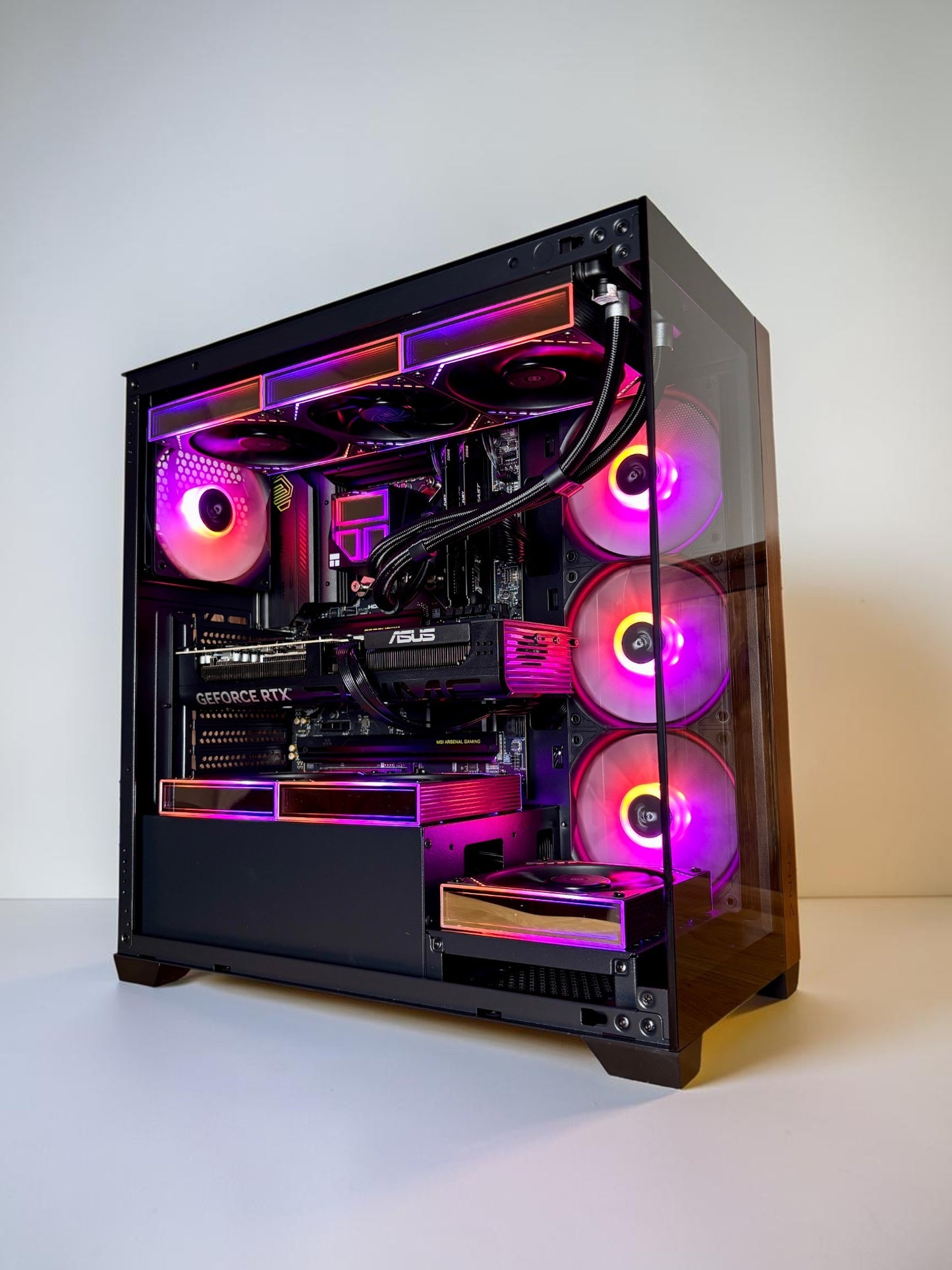 Ordinateur gaming, RTX 5070, Intel Ultra 7, 32GB DDR5, 1TB NVMe