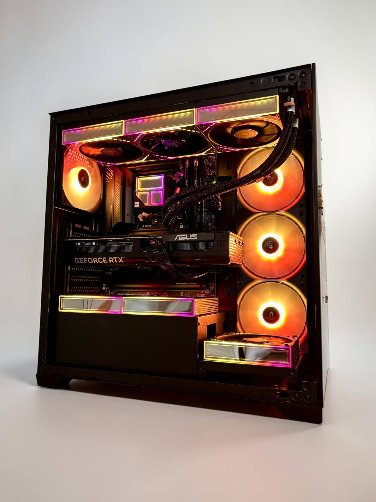 Ordinateur gaming, RTX 5070, Intel Ultra 7, 32GB DDR5, 1TB NVMe