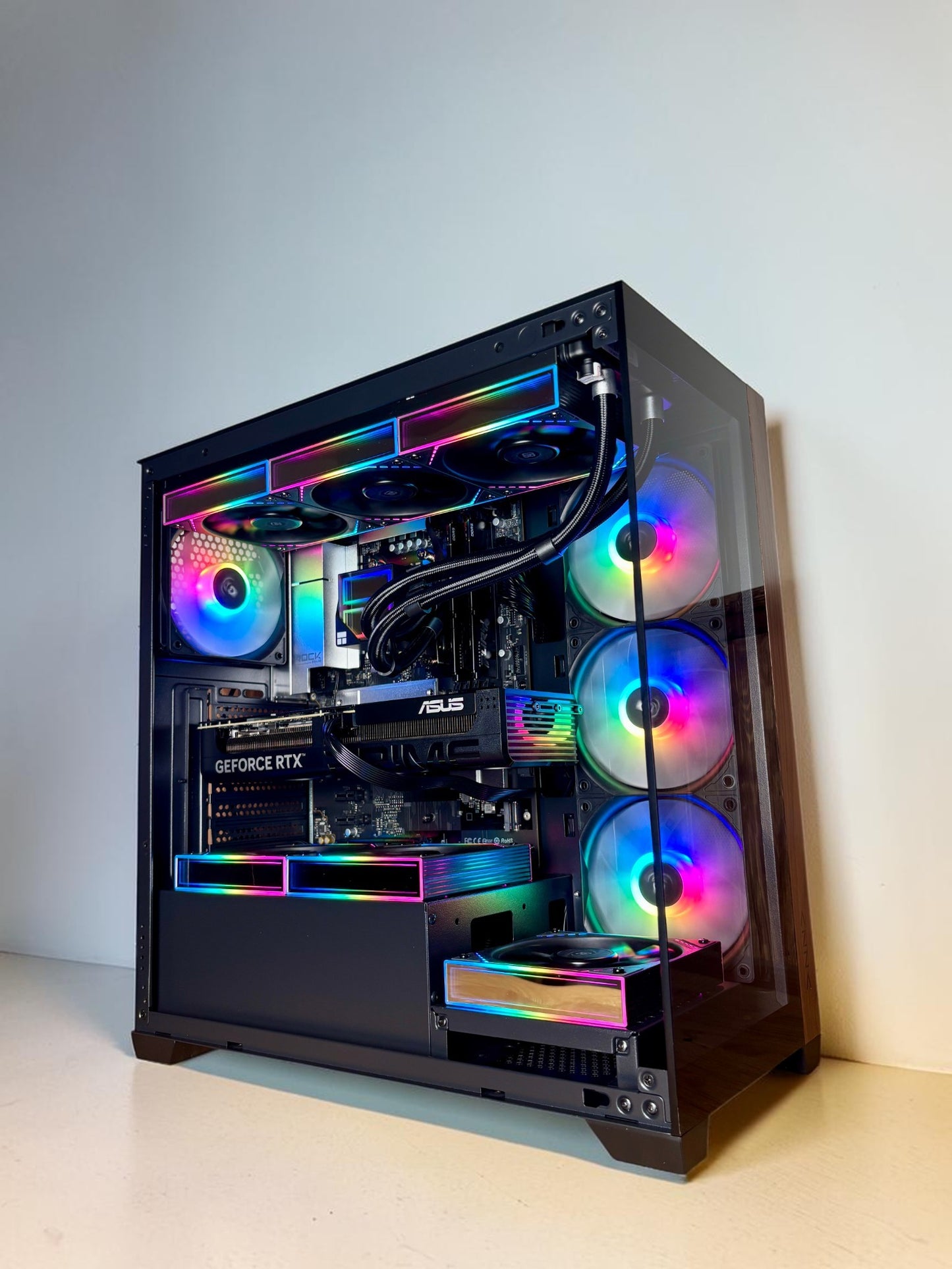 Ordinateur gaming, RTX 5060 TI 16GB, Ryzen 7 9800X3D, 32GB DDR5, 1TB NVMe