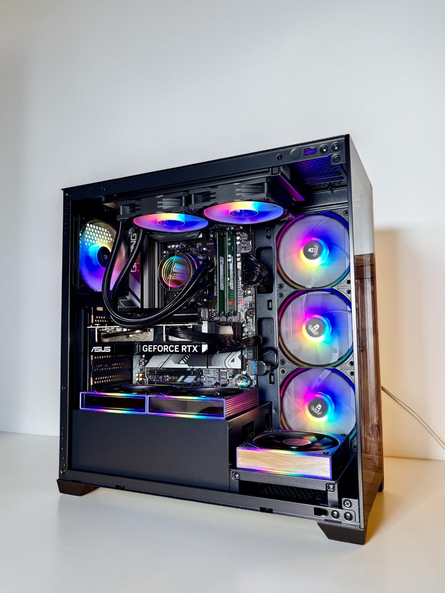 Ordinateur gaming, RTX 4070 Super, Ryzen 5 9600X, RAM DDR5, 1TB NVMe