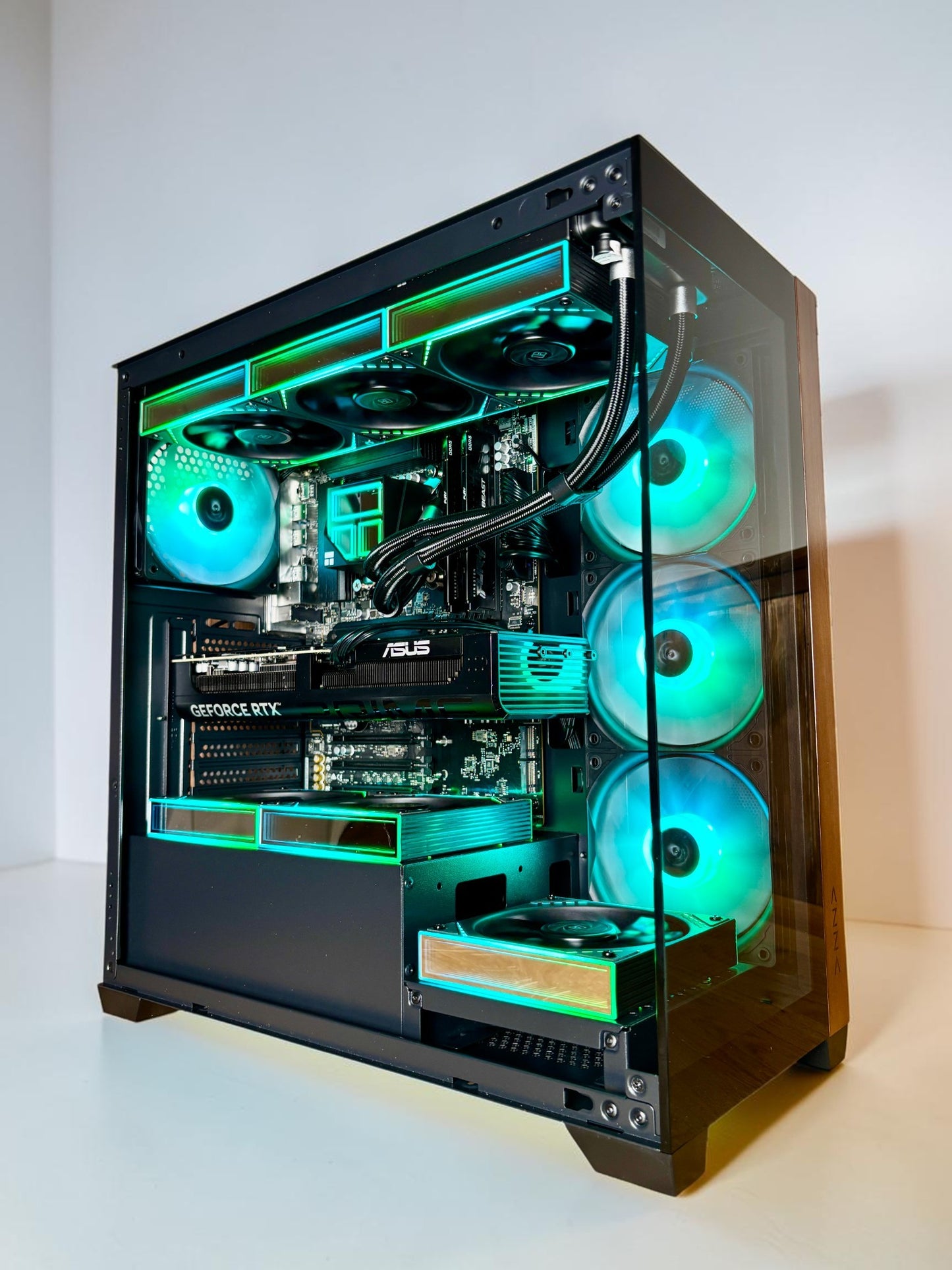 Ordinateur PC Gaming, RTX 5070, Intel Ultra 7 270K Plus, 32GB DDR5, 1TB NVMe