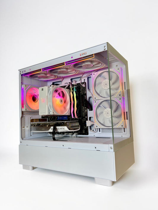 Ordinateur gaming blanc, RTX 4070, Ryzen 5 9600X, RAM DDR5, 1TB NVMe