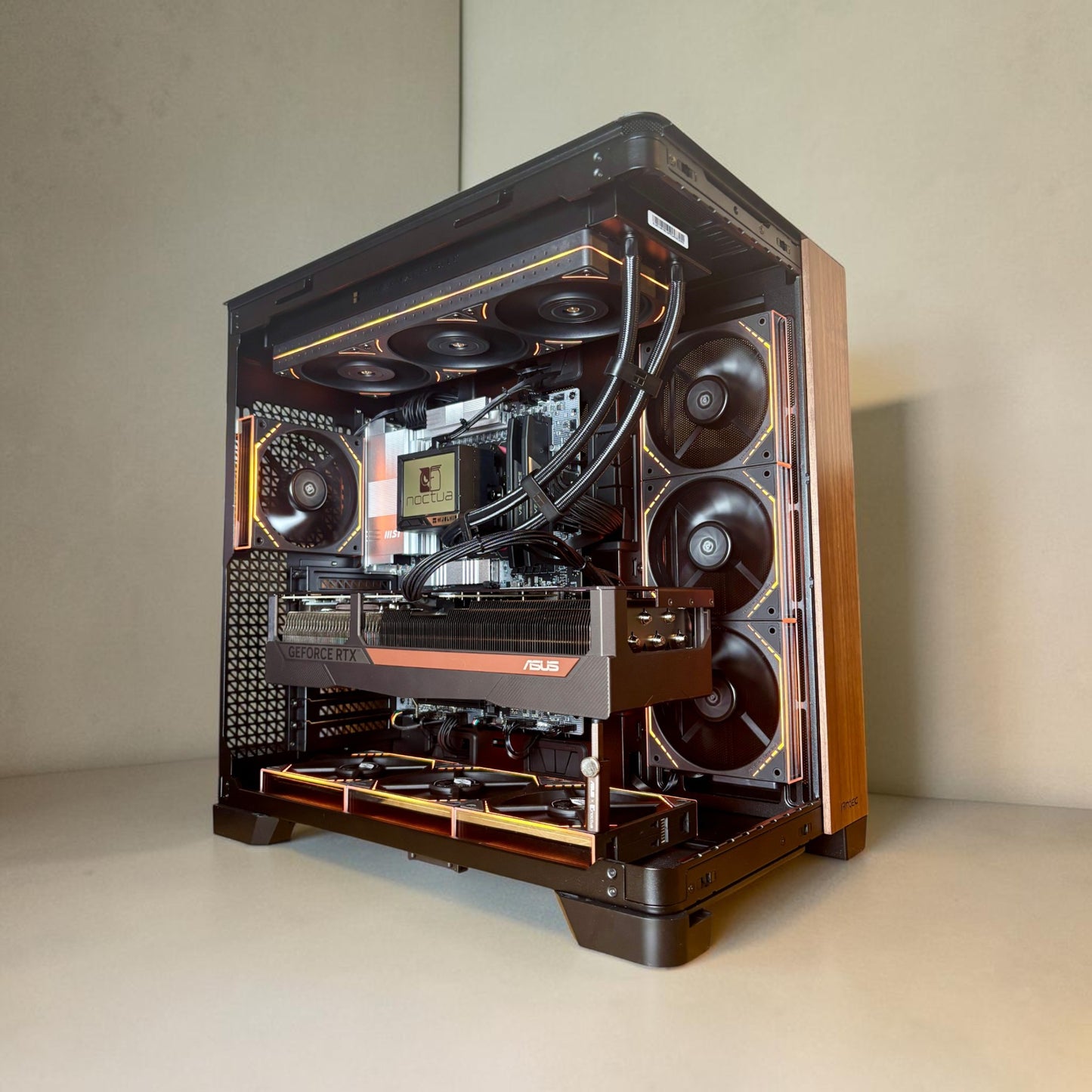 Ordinateur gaming, RTX 5080 Noctua, Ryzen 7 9800X3D, 64GB DDR5, 2TB NVMe