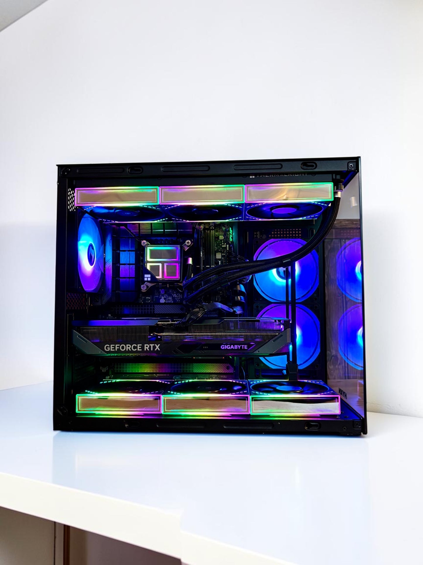 Gaming PC, RTX 5070, Intel I9-13900KS, 32GB DDR5 RAM, 1TB NVMe
