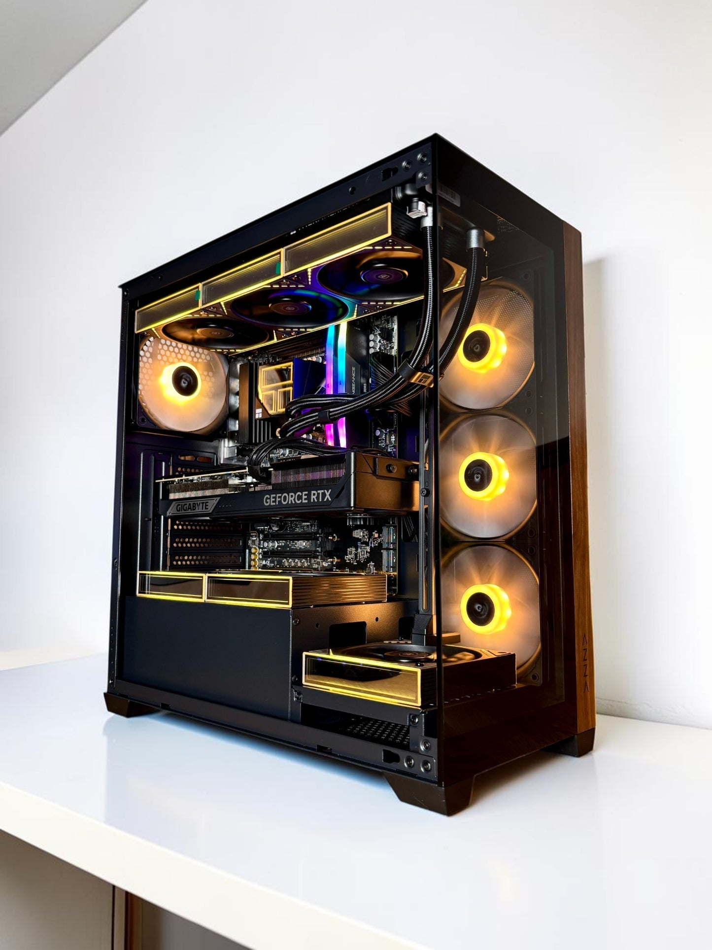 Gaming PC, RTX 5080, Intel Ultra 9 285K, 32GB DDR5, 1TB NVMe