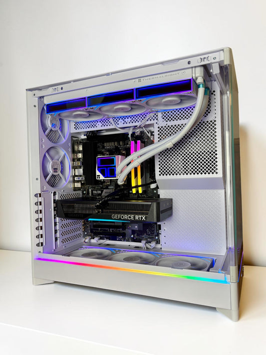 Ordinateur gaming, RTX 5070, AMD Ryzen 7 7800X3D, 32GB DDR5, 1TB NVMe