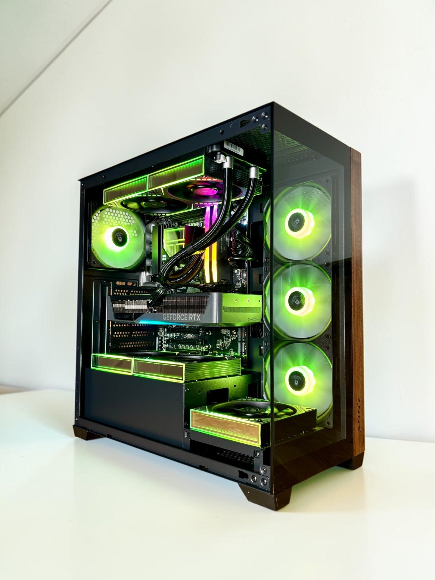 Ordinateur gaming, RTX 5070, Intel Ultra 7 270K Plus, 32GB RAM DDR5, 1TB NVMe