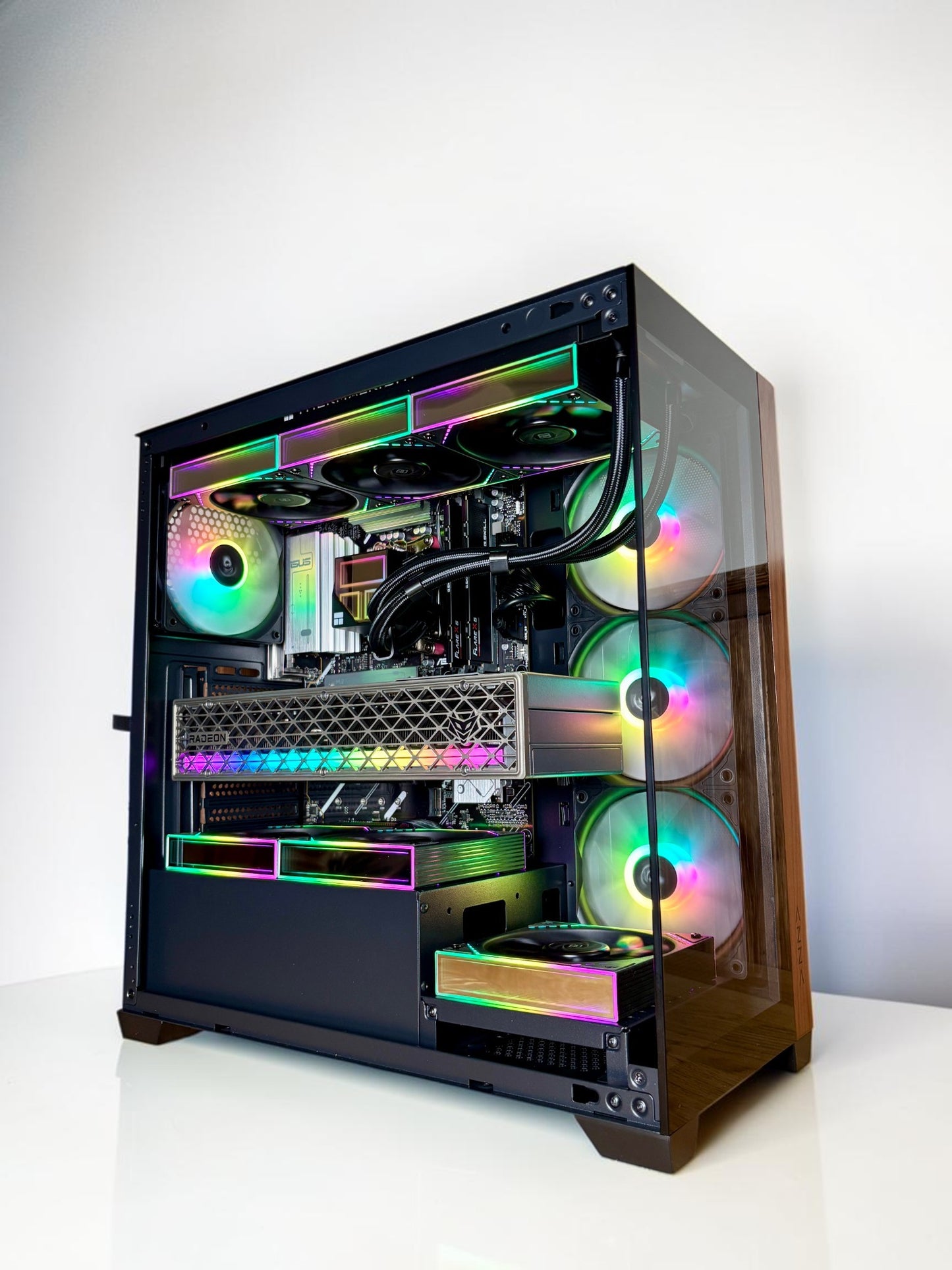 Ordinateur, RX 9070XT, Ryzen 7 9800X3D, 32GB DDR5, 1TB NVMe