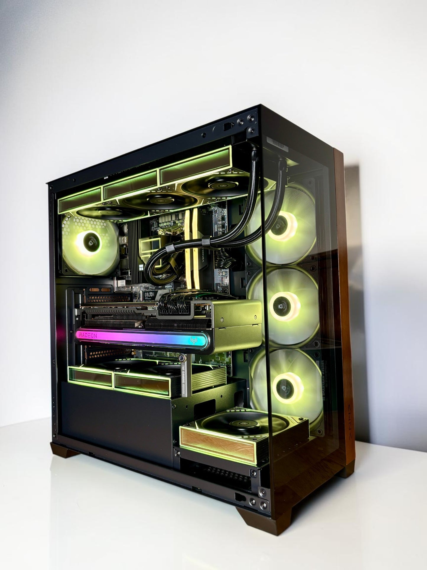 Ordinateur, RX 7900 XTX 24GB, Ryzen 7 9800X3D, 32GB DDR5, 1TB NVMe