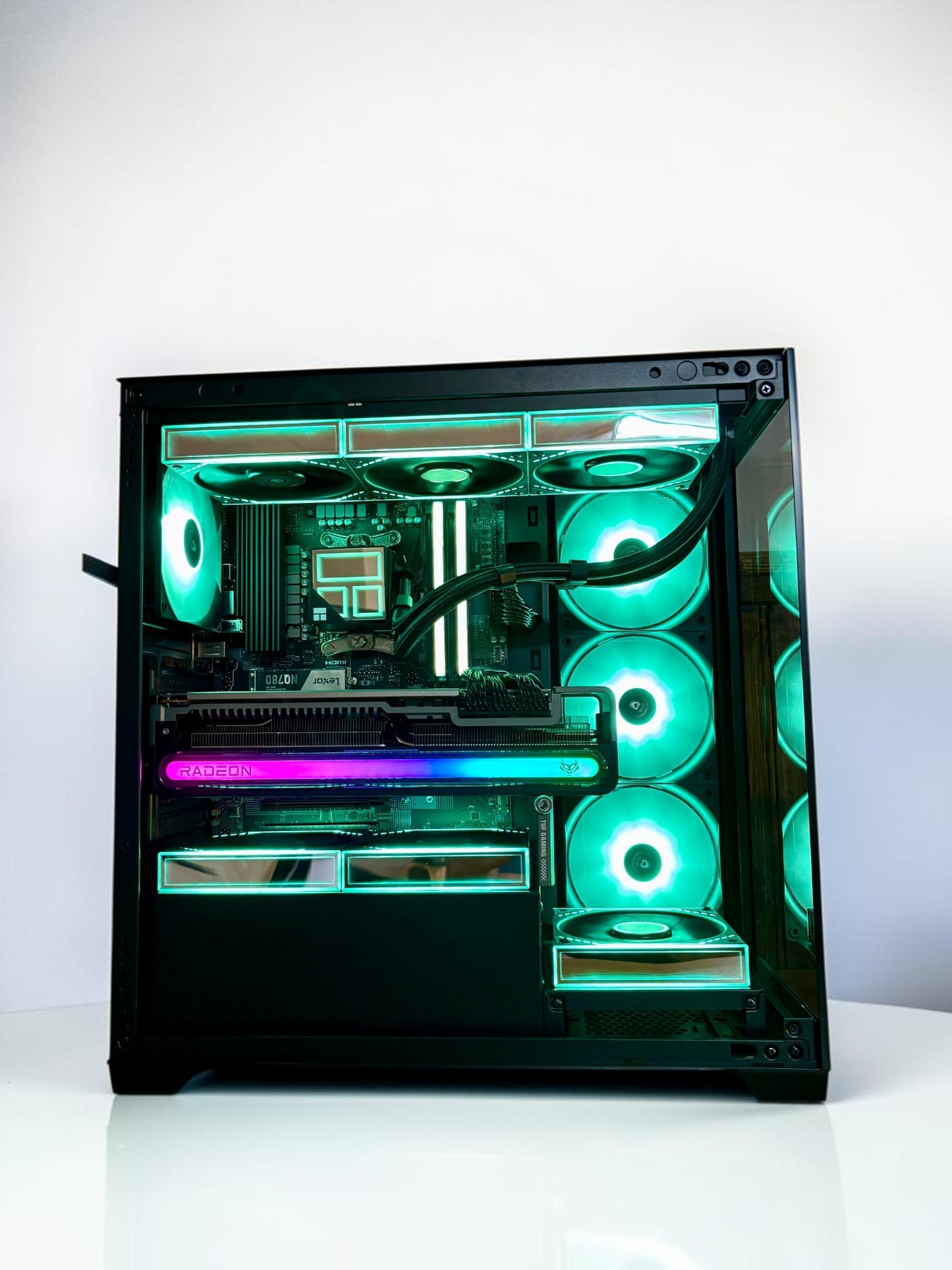 Ordinateur, RX 7900 XTX 24GB, Ryzen 7 9800X3D, 32GB DDR5, 1TB NVMe