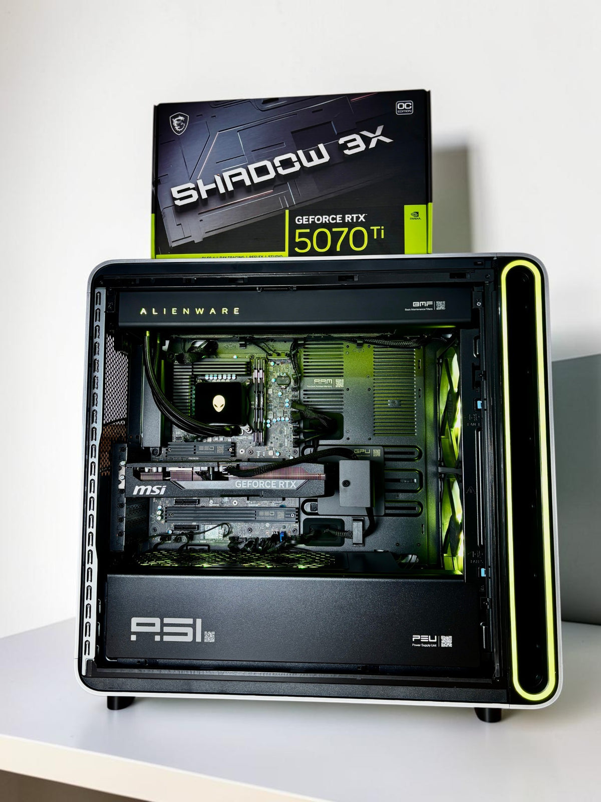 Ordinateur PC Gaming, RTX 5070TI, Intel Ultra 9 285K, 32GB DDR5, 2TB NVMe