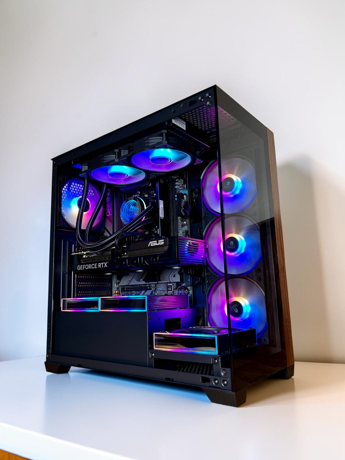 Ordinateur gaming, RTX 5060TI 16GB, Ryzen 7 7800X3D, RAM DDR5, 1TB NVMe