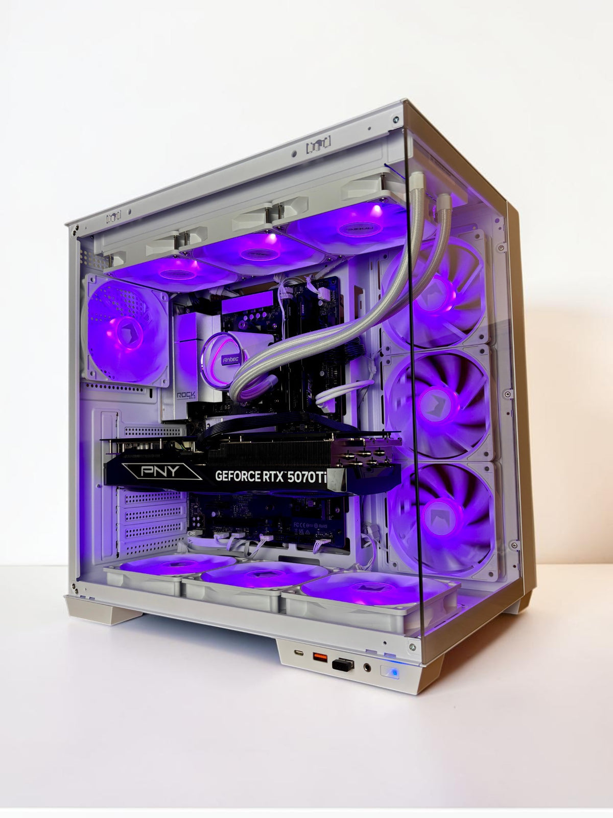 Ordinateur gaming, RTX 5070TI, Ryzen 9 9950X, 32GB DDR5, 1TB NVMe