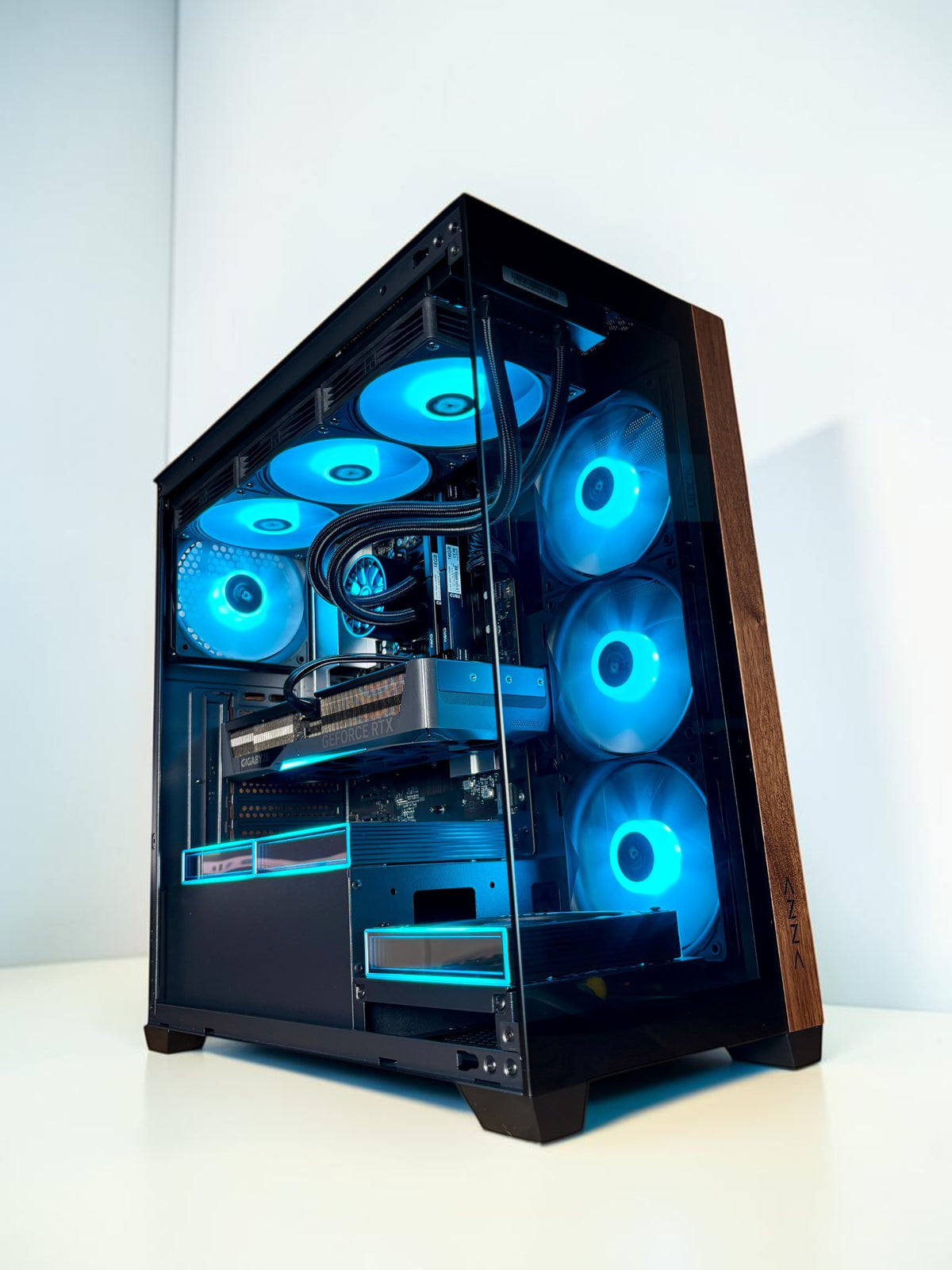 Ordinateur gaming, RTX 5070, Ryzen 7 7800X3D, 32GB DDR5, 1TB NVMe