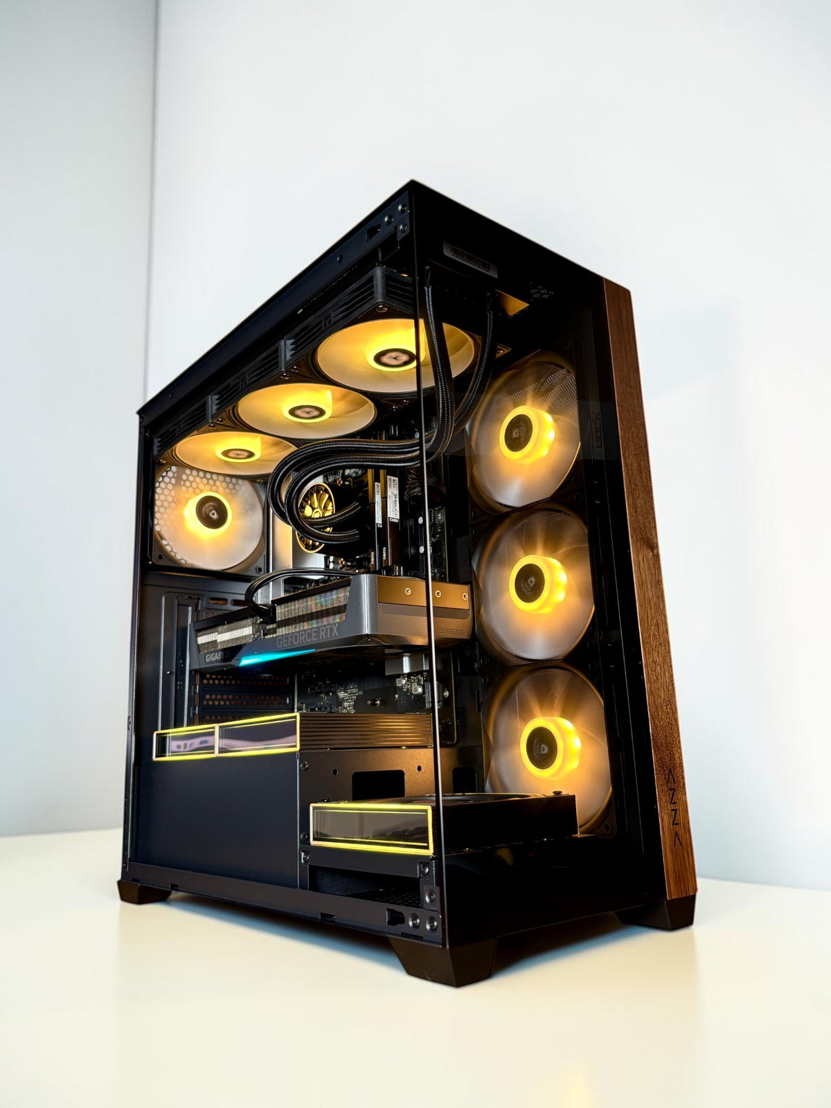 Ordinateur gaming, RTX 5070, Ryzen 7 7800X3D, 32GB DDR5, 1TB NVMe