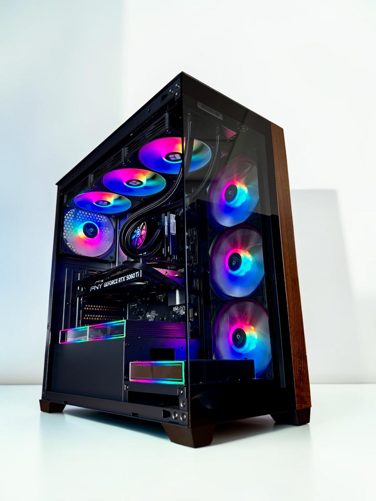 Ordinateur gaming, RTX 5060TI, Ryzen 7 7800X3D, RAM DDR5, 1TB NVMe