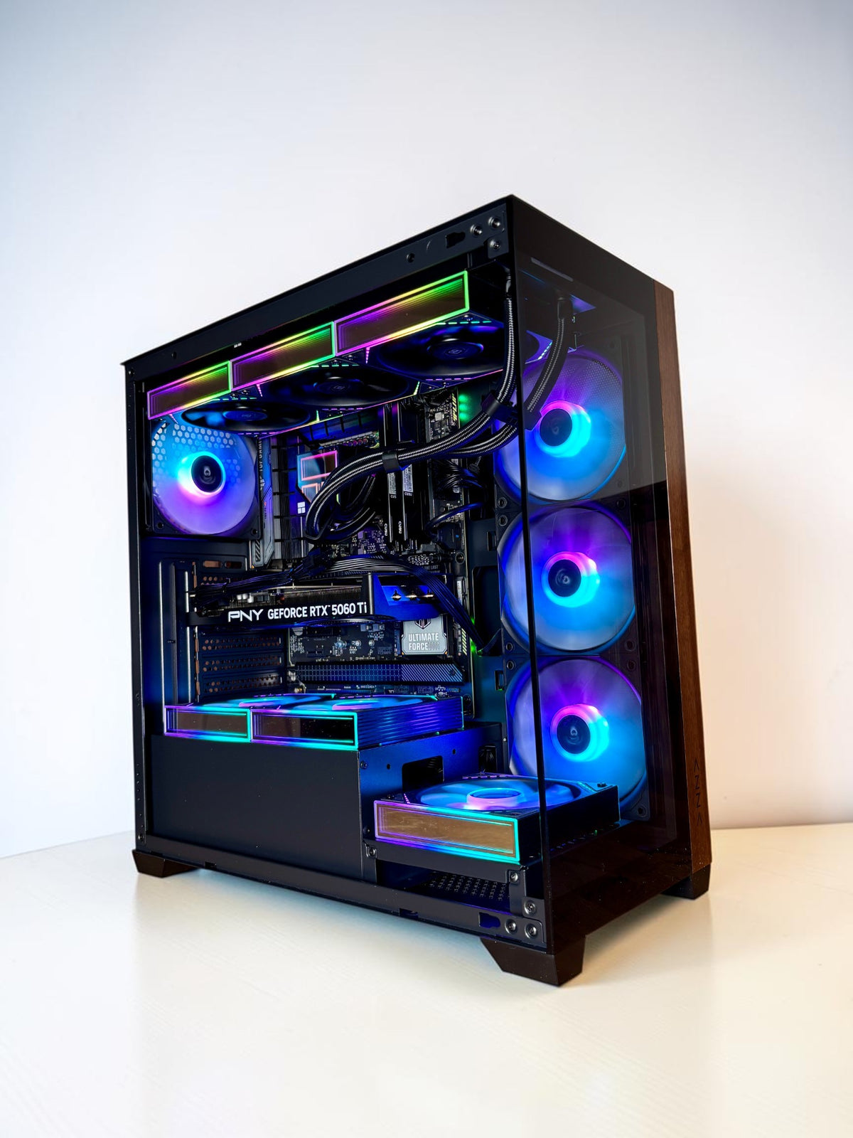 Ordinateur PC Gaming, RTX 5060 TI, Intel I9-14900K, 32GB DDR5, 1TB NVMe