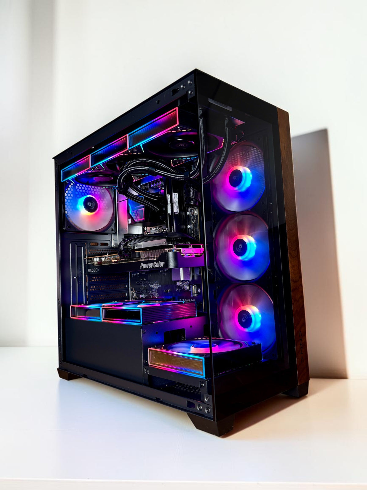 Ordinateur, RX 9070XT, Ryzen 7 9800X3D, 32GB DDR5, 1TB NVMe