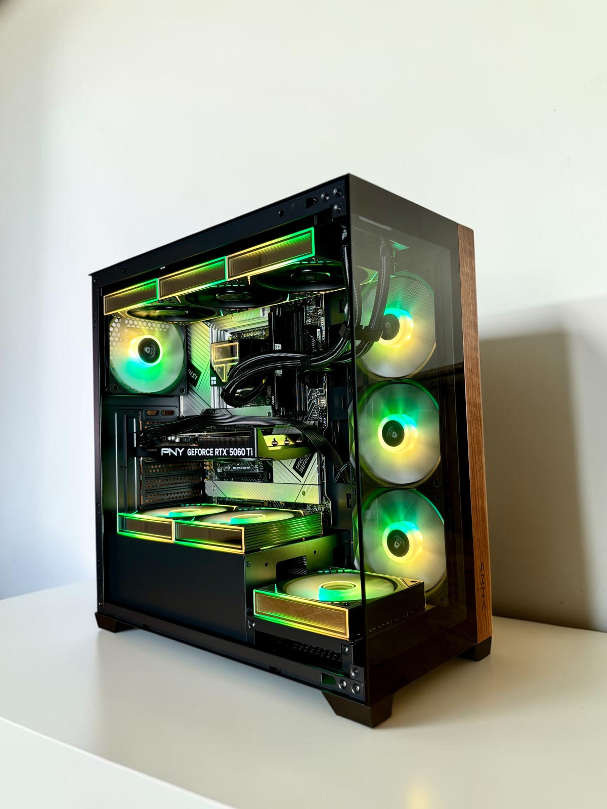 Ordinateur PC Gaming, RTX 5060TI, Intel I9-14900K, 32GB DDR5, 1TB NVMe
