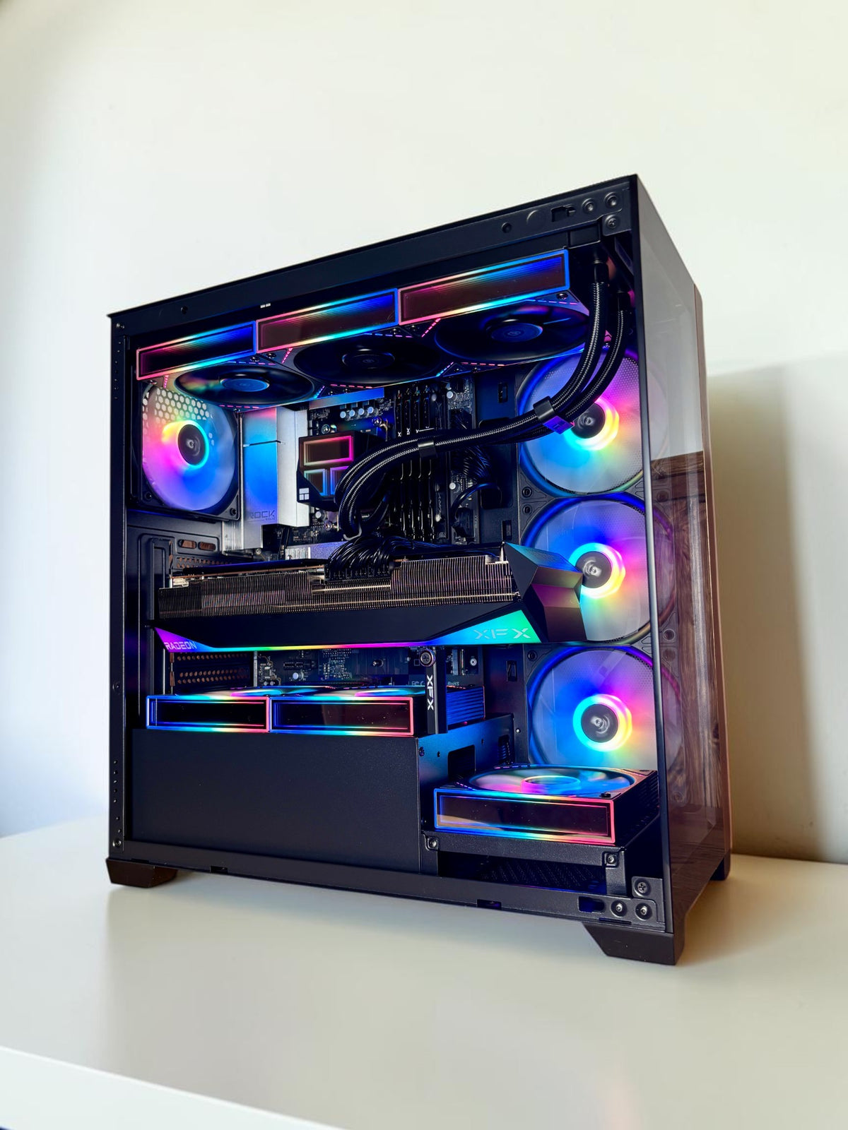 Ordinateur, RX 9070XT, Ryzen 7 7800X3D, 32GB DDR5, 1TB NVMe
