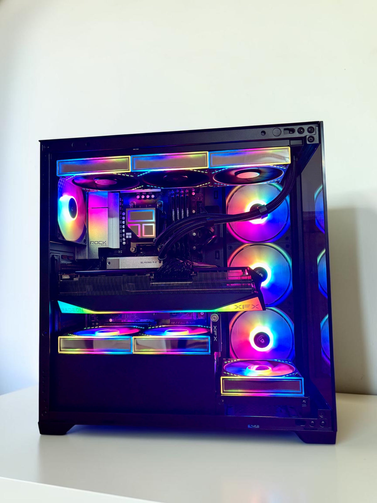 Ordinateur, RX 9070XT, Ryzen 7 7800X3D, 32GB DDR5, 1TB NVMe