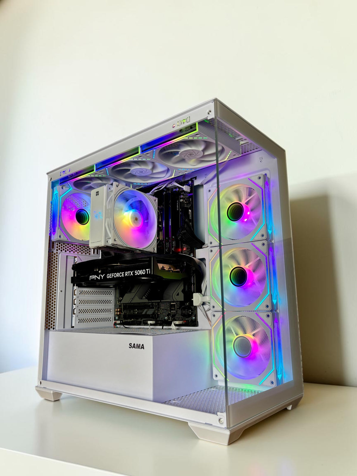 Ordinateur gaming, RTX 5060TI, Ryzen 5 7600X, RAM DDR5, 1TB NVMe