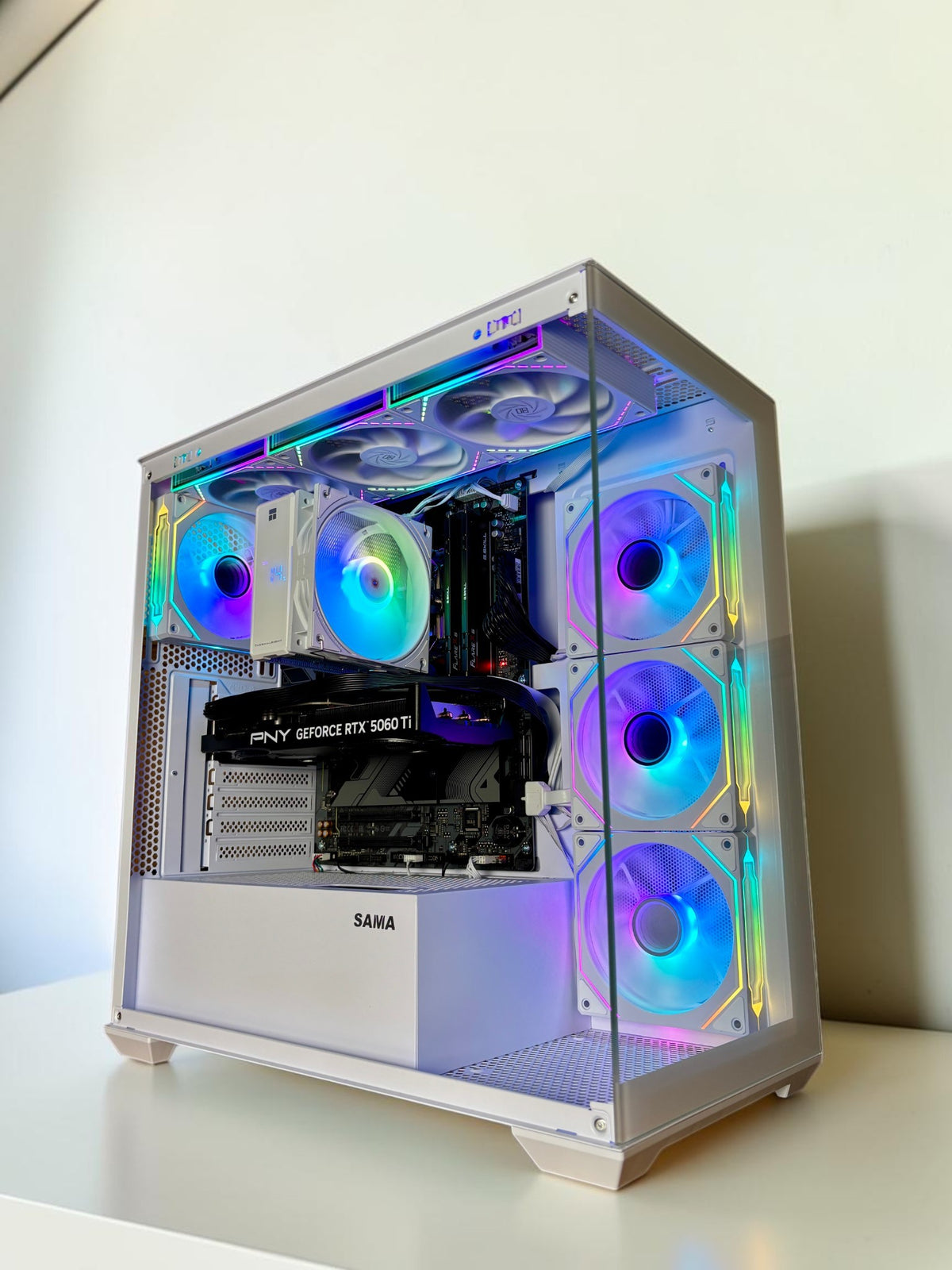 Ordinateur gaming, RTX 5060TI, Ryzen 5 7600X, RAM DDR5, 1TB NVMe