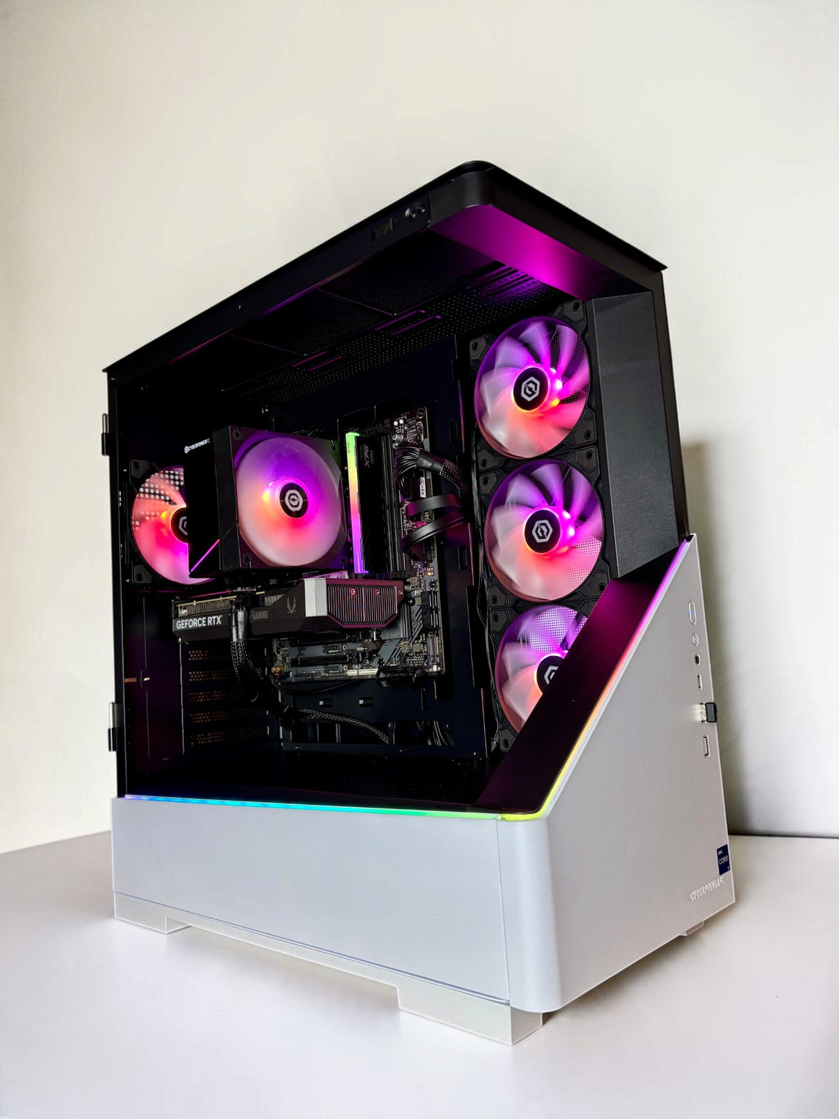 Ordinateur PC Gaming, RTX 5060TI, Intel I7-14700F, DDR5, 1TB NVMe
