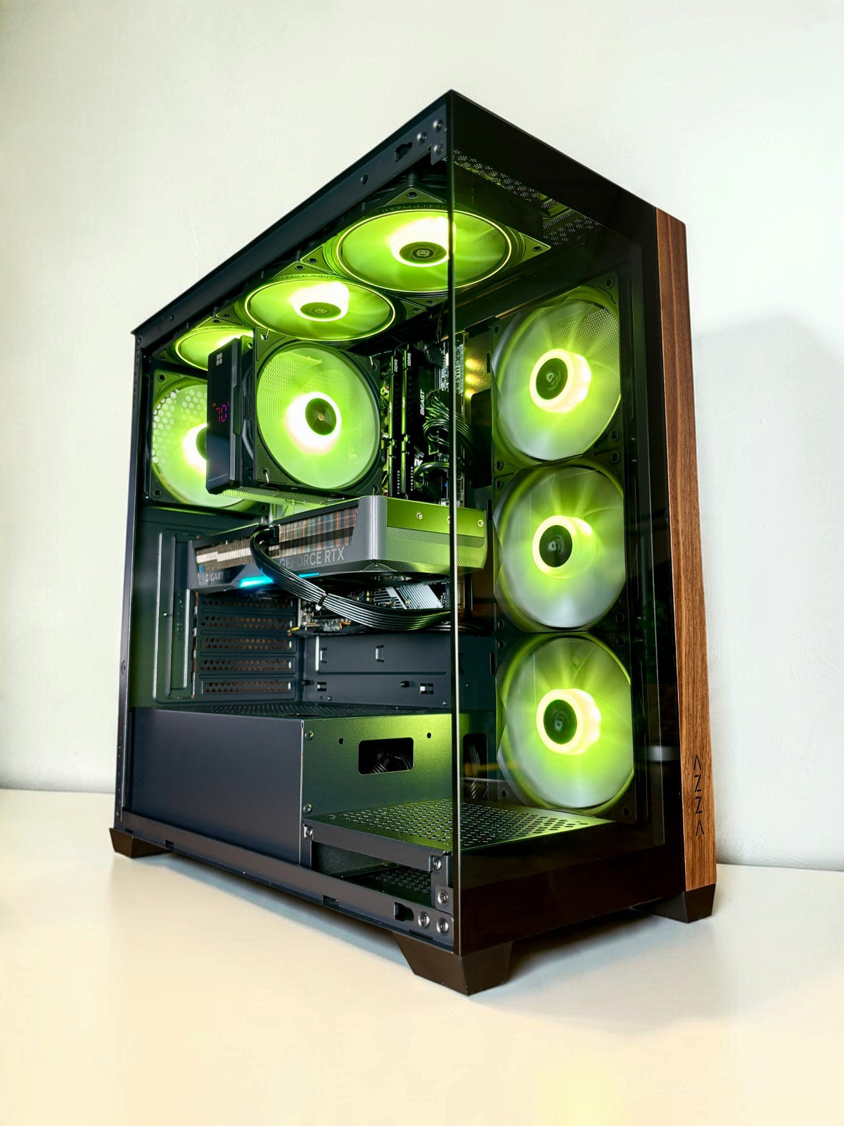 Ordinateur, RTX 5070, Ryzen 7 7700X, 32GB DDR5, 1TB NVMe