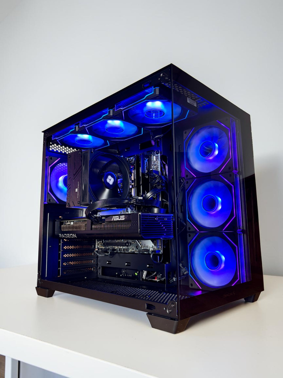 Ordinateur gaming, RX 9060XT 16GB, Ryzen 7 8700F, RAM DDR5, 1TB NVMe